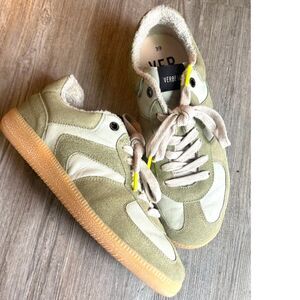 Verbenas Sora Cracking Sneaker Sage Green 8 8.5